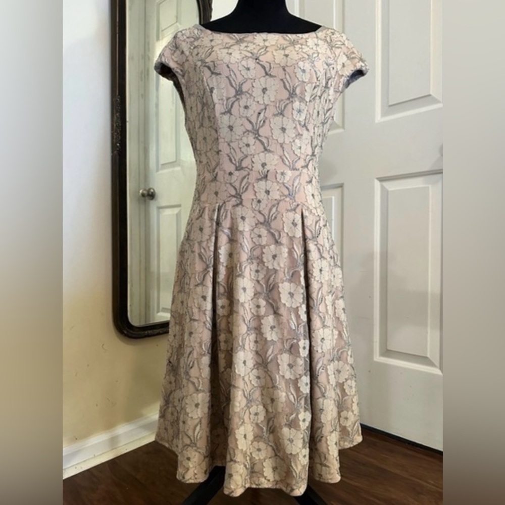 Eva Franco Anthropologie Floral Lace Silhouette Dress - Picture 8 of 8